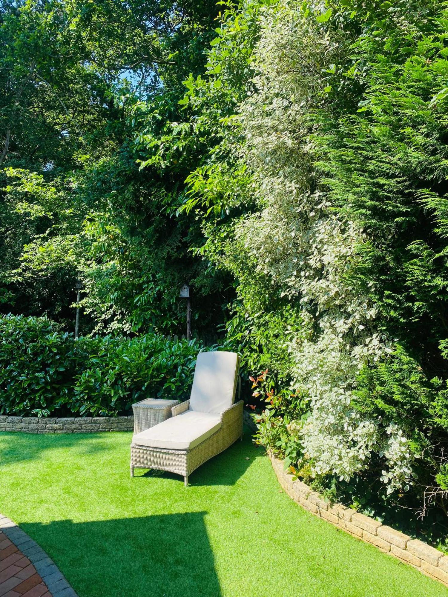Little Woodside A Beautiful New Forest Self Contained Private Luxury Annexe นิวมิลตัน ภายนอก รูปภาพ